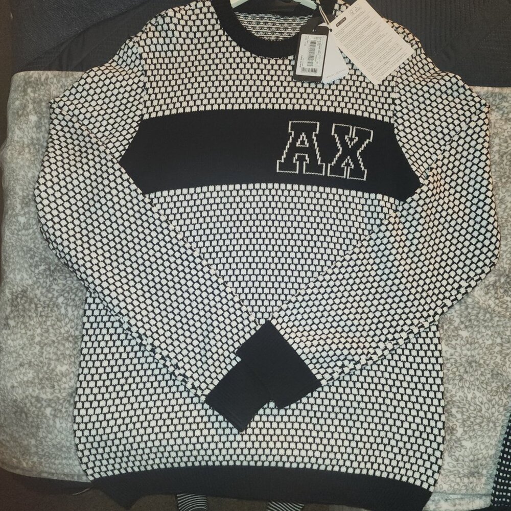 A/X - Picture 2 of 3